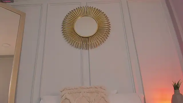 Snapshot of CharlotteBrownn_ chatting on 05-15-26, 11:12 CharlotteBrownn online show from 05-15-26, 11:12