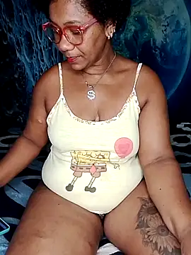 Snapshot of analgetica chatting on 12-01-25, 11:04 analgetica online show from 12-01-25, 11:04