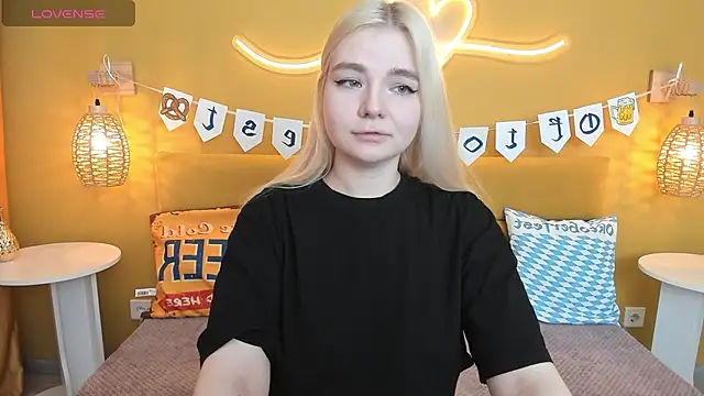 RuthBryant online show from 09-26-25, 01:31