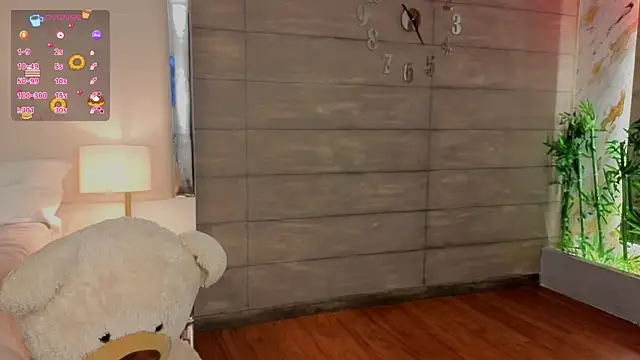 MeganAdamms online show from 12-15-25, 11:47