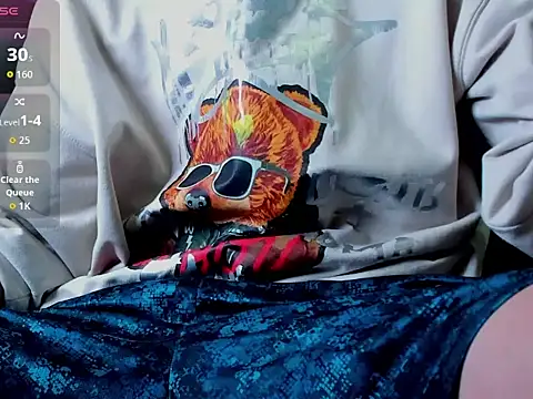 Damartinez27 online show from 10-25-25, 04:09