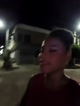 Snapshot of Mia-sensual chatting on 09-25-25, 05:11 Mia-sensual online show from 09-25-25, 05:11