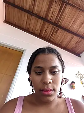 Snapshot of Mia-sensual chatting on 10-07-25, 06:27 Mia-sensual online show from 10-07-25, 06:27