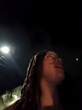 Snapshot of Mia-sensual chatting on 10-15-25, 04:23 Mia-sensual online show from 10-15-25, 04:23