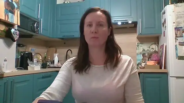 ALICAINWONDERLAND online show from 12-02-25, 06:03