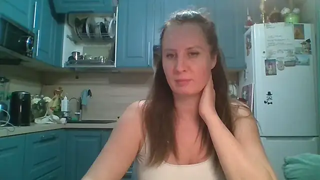 ALICAINWONDERLAND online show from 04-13-26, 08:03