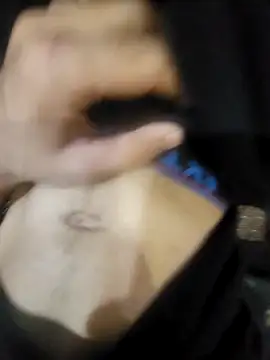 Snapshot of coupleyug chatting on 11-09-25, 09:29 coupleyug online show from 11-09-25, 09:29