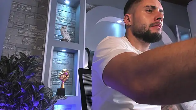 dominic de luca online show from 01-17-26, 02:49