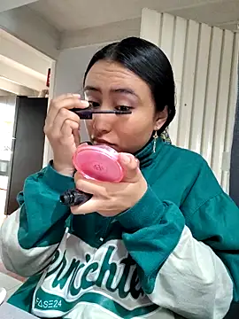 Venus Rivers online show from 11-20-25, 01:11