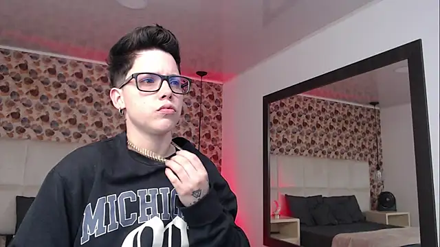 SpencerMontgomery online show from 09-10-25, 07:58