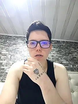 SpencerMontgomery online show from 10-06-25, 01:58