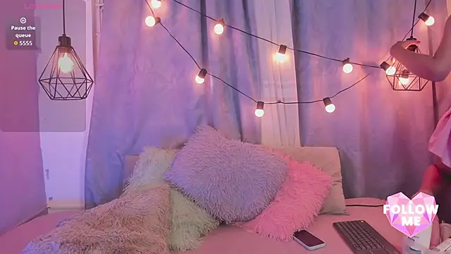 Snapshot of Matias_skinny chatting on 12-02-25, 04:18 Matias skinny online show from 12-02-25, 04:18