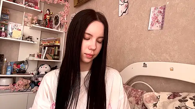 AxyKitten online show from 09-14-25, 12:15