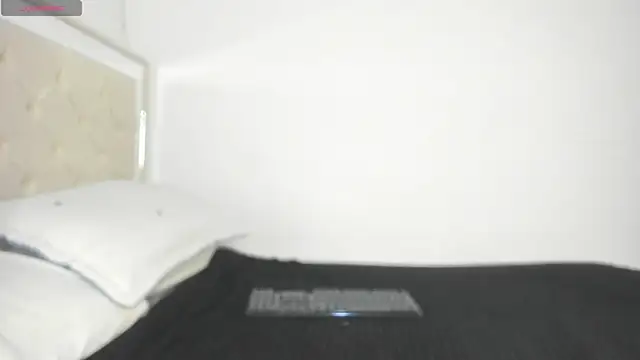 Snapshot of katitahotcam_ass chatting on 10-14-25, 10:21 katitahotcam ass online show from 10-14-25, 10:21