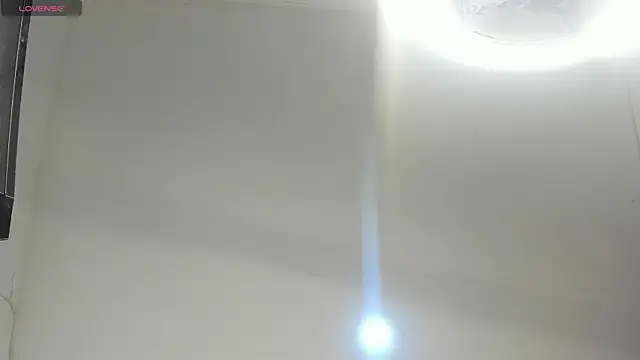 Snapshot of katitahotcam_ass chatting on 11-14-25, 01:37 katitahotcam ass online show from 11-14-25, 01:37