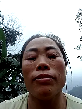 Snapshot of CoMay003 chatting on 02-07-26, 10:41 CoMay003 online show from 02-07-26, 10:41