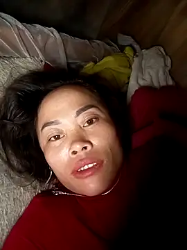 Snapshot of CoMay003 chatting on 03-19-26, 11:09 CoMay003 online show from 03-19-26, 11:09