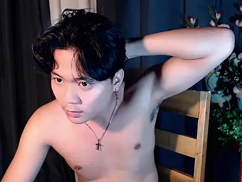 Snapshot of youre_BabyBoy chatting on 11-11-25, 04:40 youre BabyBoy online show from 11-11-25, 04:40