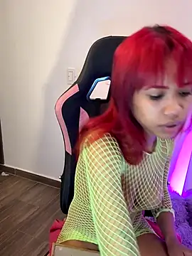 samiacooper25 online show from 09-17-25, 11:56