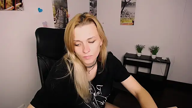 PeppyMia online show from 10-03-25, 07:16