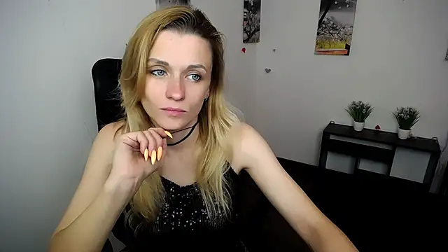 PeppyMia online show from 10-24-25, 06:10