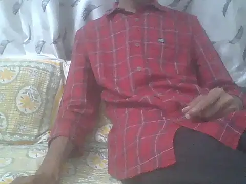 Snapshot of fckboy987 chatting on 09-13-25, 06:40 fckboy987 online show from 09-13-25, 06:40