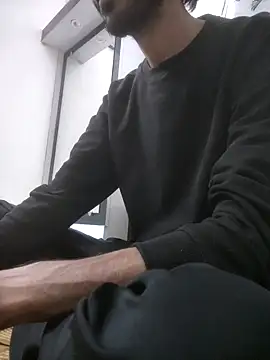 Snapshot of fckboy987 chatting on 10-18-25, 05:57 fckboy987 online show from 10-18-25, 05:57