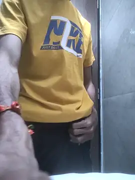 Snapshot of fckboy987 chatting on 12-22-25, 05:54 fckboy987 online show from 12-22-25, 05:54