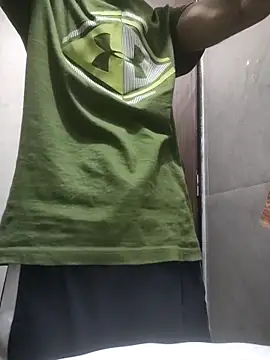 Snapshot of fckboy987 chatting on 01-16-26, 04:11 fckboy987 online show from 01-16-26, 04:11