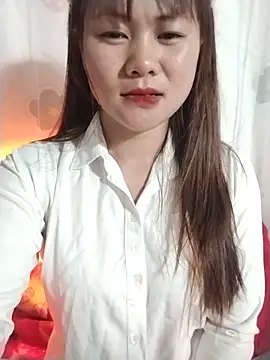 Snapshot of Sisi_dy01 chatting on 06-08-26, 12:47 Sisi dy01 online show from 06-08-26, 12:47