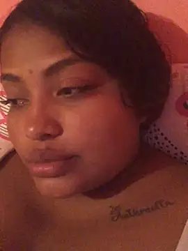 Snapshot of Cristal_hott1 chatting on 03-10-26, 04:28 Cristal hott1 online show from 03-10-26, 04:28