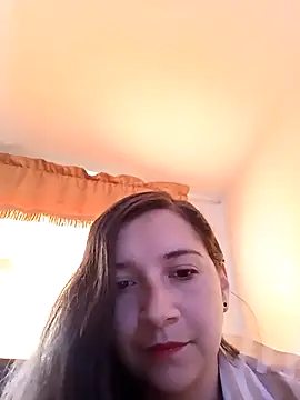 Snapshot of Agatha_bellucci_ chatting on 10-12-25, 09:03 Agatha bellucci online show from 10-12-25, 09:03