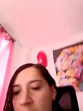 Snapshot of Agatha_bellucci_ chatting on 11-30-25, 09:19 Agatha bellucci online show from 11-30-25, 09:19