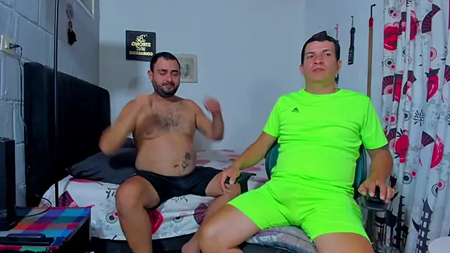 Snapshot of DuoPerverxs chatting on 12-02-25, 08:04 DuoPerverxs online show from 12-02-25, 08:04