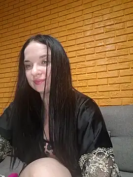 VoxxAura online show from 11-13-25, 10:52