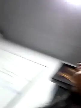 Snapshot of Nika_Hot chatting on 09-27-25, 03:11 Nika Hot online show from 09-27-25, 03:11