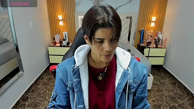 KAROLLJONES1 online show from 11-21-25, 08:07