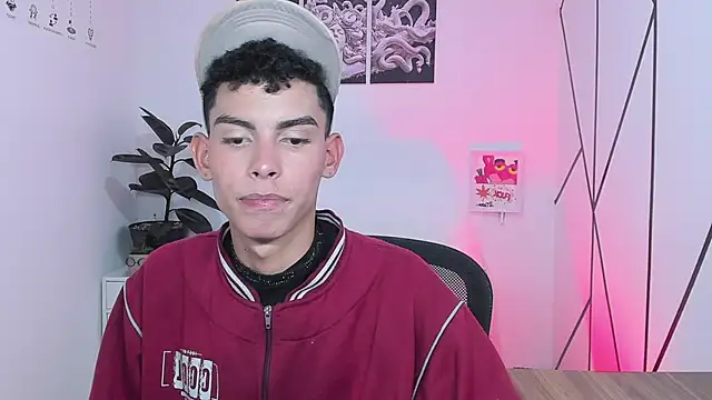 Room 69x online show from 11-18-25, 03:12