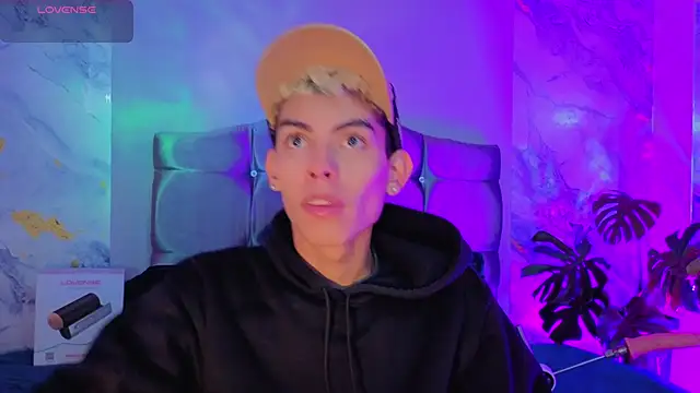 Room 69x online show from 03-23-26, 12:31