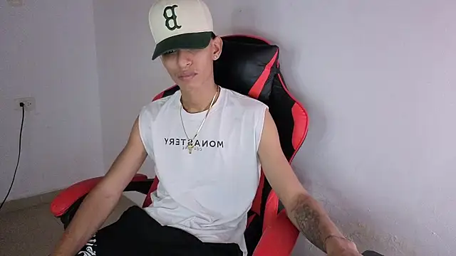 Snapshot of sung_yol chatting on 05-06-26, 06:24 sung yol online show from 05-06-26, 06:24
