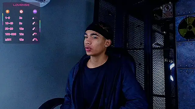 AlanCutee online show from 10-07-25, 11:40