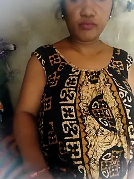 Snapshot of Cute-Swewty chatting on 09-11-25, 04:34 Cute-Swewty online show from 09-11-25, 04:34