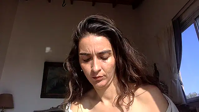 venuslibre online show from 05-31-26, 01:51