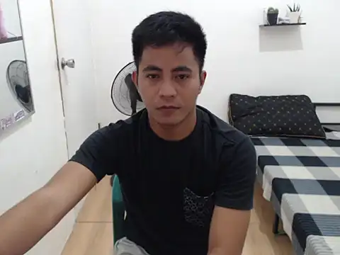 Lloyd wintours online show from 10-23-25, 04:28