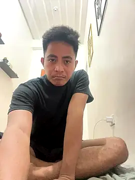 Lloyd wintours online show from 11-24-25, 04:07