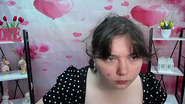 Snapshot of NeonilaLisova chatting on 05-08-26, 05:13 NeonilaLisova online show from 05-08-26, 05:13