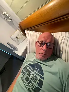 philefc online show from 10-21-25, 08:15