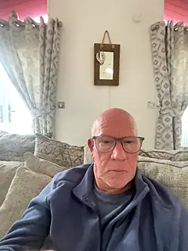 philefc online show from 10-23-25, 09:41