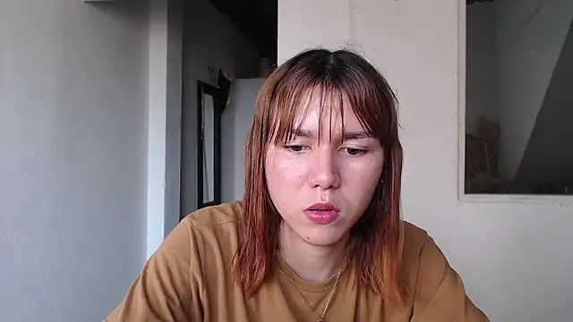 Snapshot of Dolly_Peach_ chatting on 09-13-25, 09:14 Dolly Peach online show from 09-13-25, 09:14