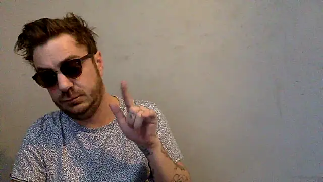 Snapshot of 3615-ULLA chatting on 03-02-26, 03:19 3615-ULLA online show from 03-02-26, 03:19